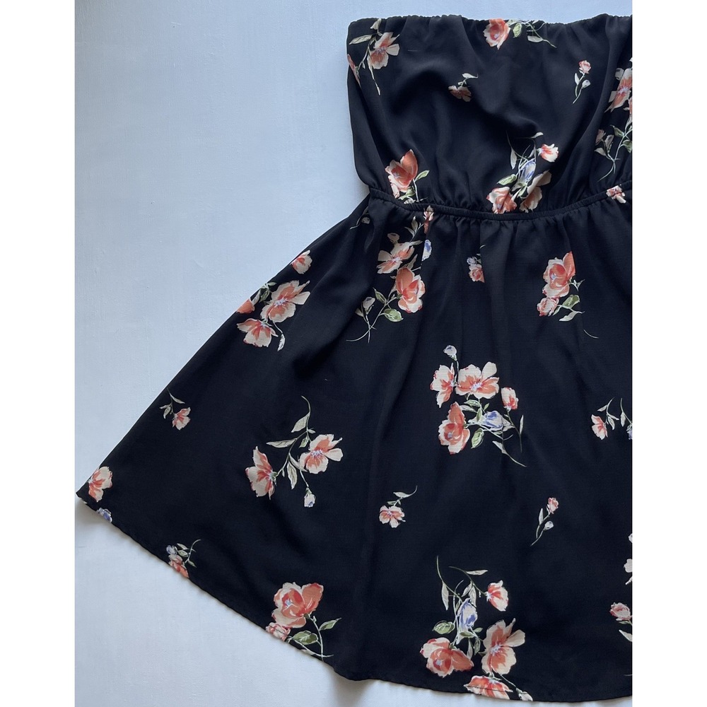 Lulu's Floral Chiffon Strapless Mini Dress in Black Size S